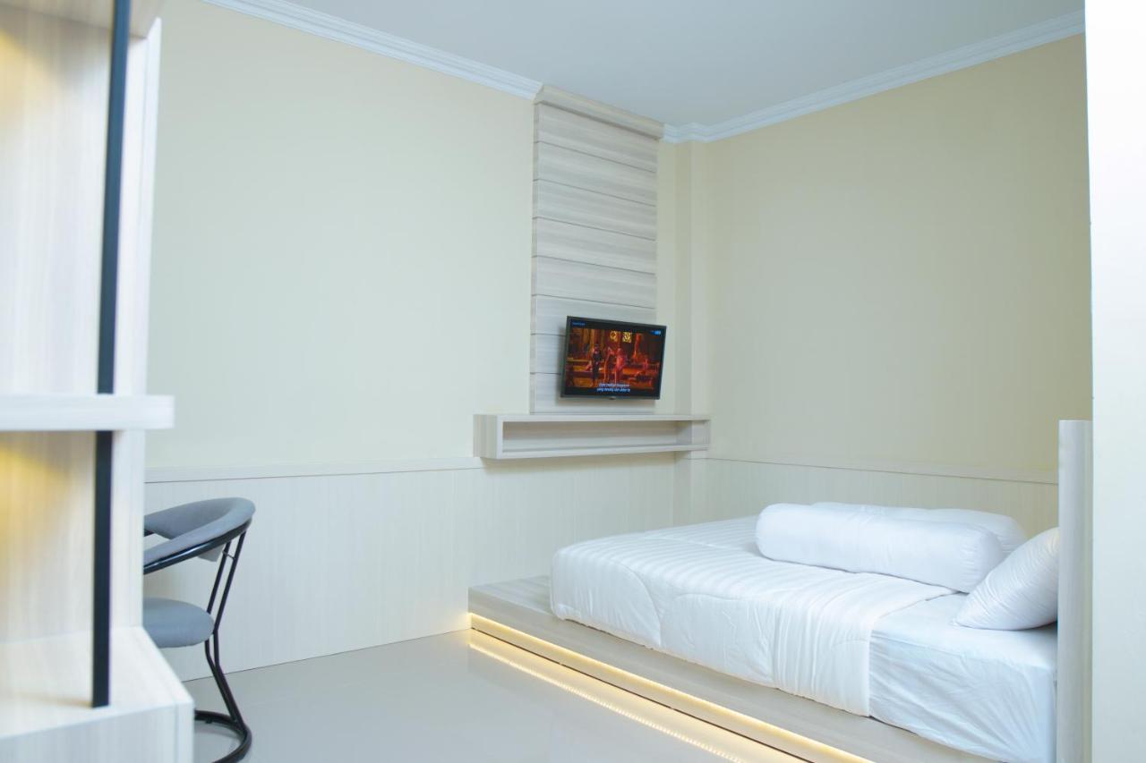 Kost Eksklusif Teduh Hostel Salakan ภายนอก รูปภาพ